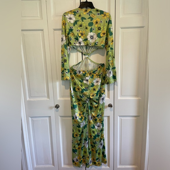 Green Floral Jumpsuit - Picture 5 of 8